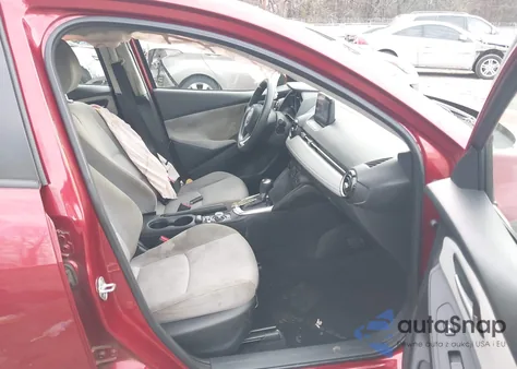 2019 Toyota Yaris Le из США, поврежденный, VIN 3MYDLBYVXKY506241